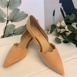 Size 10”Suede pointed toe cutout heel